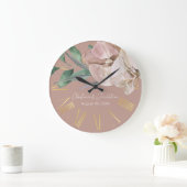 Romantische Wasserfarben Orchideen am Dusty Blush Große Wanduhr (Zuhause)