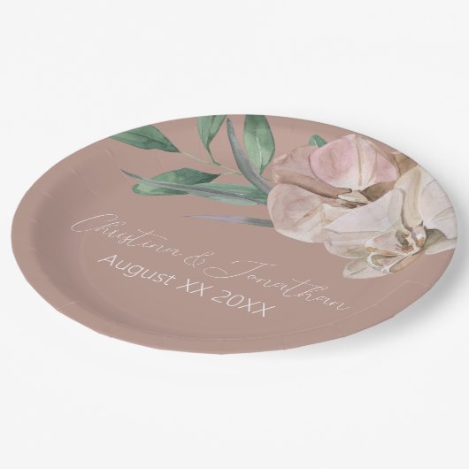 Romantische Wasserfarben Orchideen am Dusty Blush Pappteller (Schrägansicht)