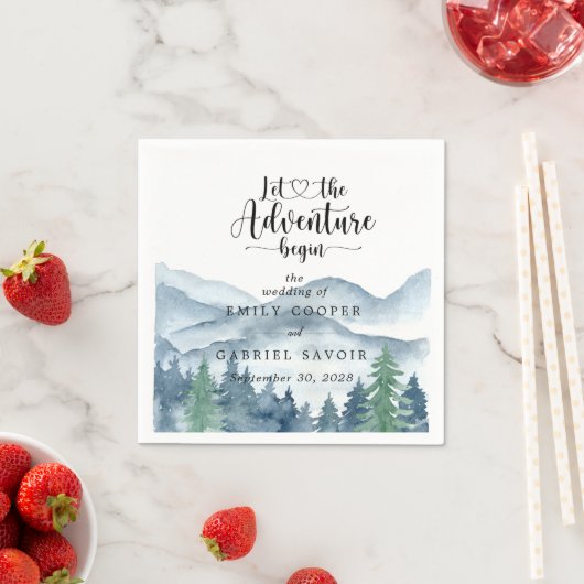 Romantische Wasserfarbengebirge Bäume Hochzeit Serviette (Beispiel)