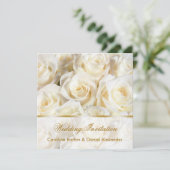 Romantische Weißcreme-Rose Einladung Hochzeit (Stehend Vorderseite)