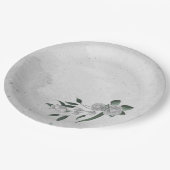 Romantische weiße Blume und grüne Blätter Pappteller (Schrägansicht)