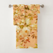 Romantische weiße Rosen auf Orange