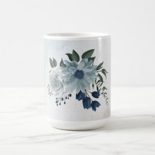 romantische weiße staubige &navyblaue Blüten Kaffeetasse