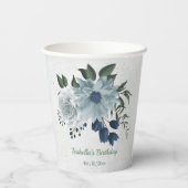 Romantische, weiße, staubige und blühende Pflanzen Pappbecher (Rückseite)