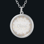 Romantische Weißrosen personalisiert Versilberte Kette<br><div class="desc">Delikates Rose Design für Ihre Ehefrauen,  Freundinnen,  Tochter,  Mutter! Schönes Geburtstagsgeschenk,  Jubiläum und mehr. Entworfen von Marion Artwork. Sie können das Design anpassen oder auf ein anderes Produkt übertragen! Ändern Sie den Text!</div>