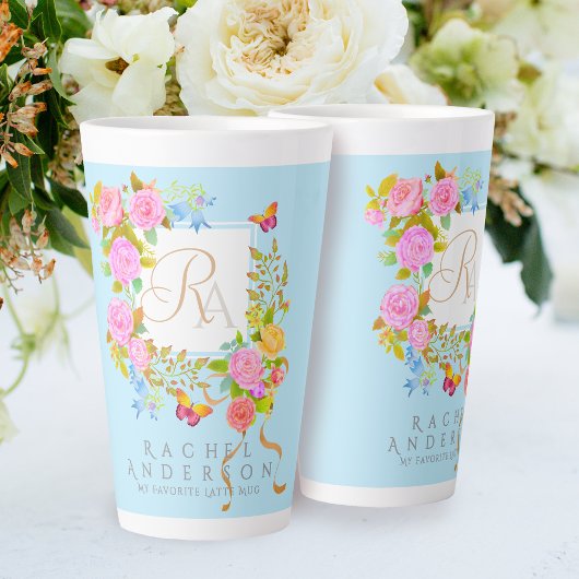 Romantischer blühender Garten Monogramm Blau Latte Milchtasse