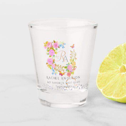 Romantischer blühender Garten-Monogramm Schnapsglas (Vorderseite)