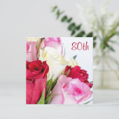 Romantischer Bouquet der Rose 80. Geburtstag Einladung (Stehend Vorderseite)