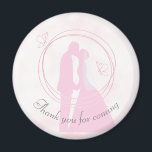 Romantischer Dreamy Pink Wedding Couple Curling Te Magnet<br><div class="desc">Ein "Danke,  dass du gekommen bist" in kurvigem Text Gastgeschenk Hochzeit Magnet mit einem schönen romantischen Hochzeitsdesign der gerahmt küssenden Silhouetten der Braut und Bräutigam vor einem traumhaft rosa Hintergrund.</div>