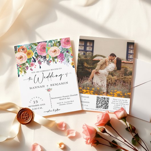Romantischer Fall Floral Wedding Arch Foto QR Code Einladung
