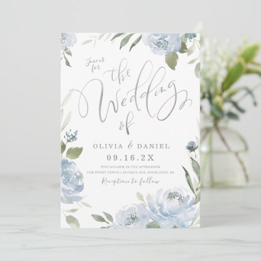 Romantischer Garten dustig blühende Hochzeit Einladung (Stehend Vorderseite)