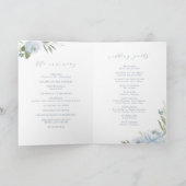 Romantischer Garten staubblaues florales Hochzeits Programm (Innenseite)