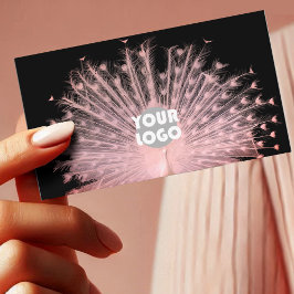 Romantischer Hübsch rosa Pfau auf dem schwarzen, b Visitenkarte