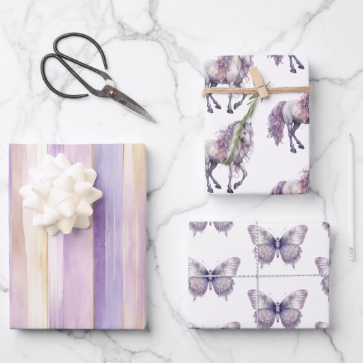 Romantischer Lavendel Weißes Pferd Streifen Geburt Geschenkpapier Set (Vorderseite)