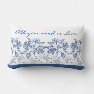Romantischer Liebestext Indigo-Blauer Blumenrand Lendenkissen