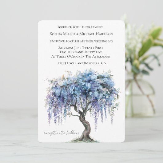 Romantischer lila blühender Hochzeitsbaum Einladung (Stehend Vorderseite)