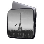 Romantischer Paris-Eiffelturm Schwarzweiss Laptopschutzhülle (Vorderseite Links)