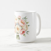 Romantischer Pfingstrosenstrauß mit Diamantring Kaffeetasse (VorderseiteRechts)