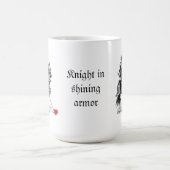 Romantischer Ritter im Spaß der leuchtenden Rüstun Kaffeetasse (Mittel)