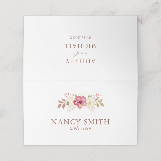 Romantischer Rosa Botanischer Hochzeitstisch Platzkarte (Außenseite Aufgefaltet)