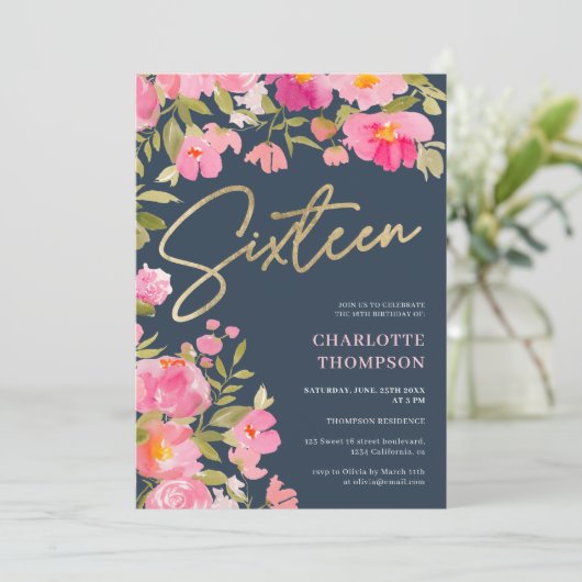 Romantischer, rosa, floralblau Süß 16 Einladung (Stehend Vorderseite)