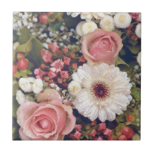 Romantischer rosa Rosenblumenstrauß Fliese