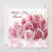 Romantischer Rose Bouquet & Petals Mütter Tag Einladung (Vorderseite)