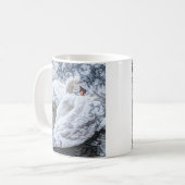 romantischer See mit weißem Schwan Kaffeetasse (Vorderseite Links)