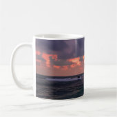 Romantischer Strand in Dusk Kaffeetasse (Links)