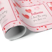 Romantischer Valentinstag zwischen Rosa und Rotem Geschenkpapier (Rolleneckpunkt)