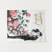 Romantischer Wedding Kiss mit Blumenkleid #2 Wandteppich (Vorderseite (Horizontal))
