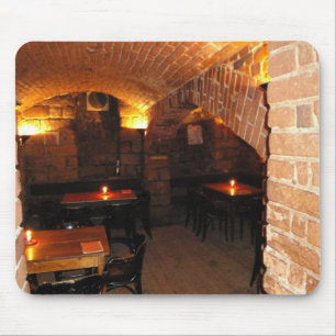 Romantischer Weinkeller Mousepad