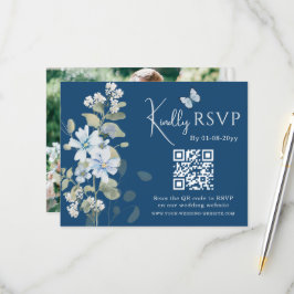 Romantisches Blue Floral UAWG QR Code Foto Hochzei RSVP Karte