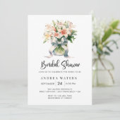 Romantisches BlumenBouquet-Brautparty Einladung (Stehend Vorderseite)