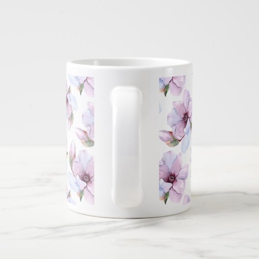Romantisches Blumenmuster Jumbo-Tasse (Rückseite)