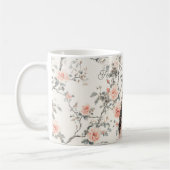 Romantisches braunhaariges Mädchen mit Hut Pfirsic Kaffeetasse (Links)