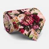 Romantisches Chrysanthemum auf Gossamer Pink Krawatte (Gerollt)