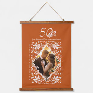 Romantisches Couple Foto Burnt Orange 50 Jahre Wandteppich Mit Holzrahmen