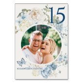 Romantisches Dusty Blue Floral Wedding Foto Tischnummer (Rückseite)