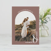 Romantisches Foto Rose Taupe Wedding Einladung (Stehend Vorderseite)