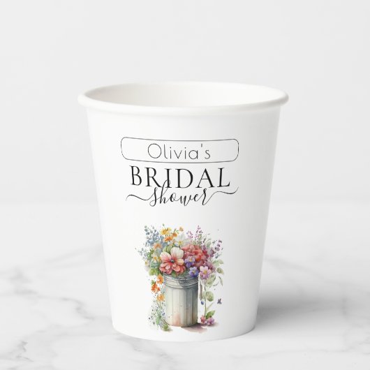 Romantisches Frühlingsblumen Vase Brautparty Pappbecher (Vorderseite)