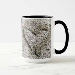 Romantisches Geologie Herz in Sand mit Namen Tasse