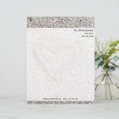 Romantisches Herz im Sand mit Rücksendeadresse Briefkopf (Stehend Vorderseite)