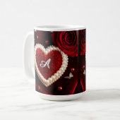 Romantisches Herz mit Perlenrand Kaffeetasse (Vorderseite Links)