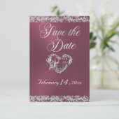 Romantisches Herz und Glitzer auf dem Lavendel Save The Date (Stehend Vorderseite)