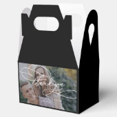 Romantisches kalligrafisches dunkles Foto Vielen D Geschenkschachtel (Geöffnet)