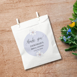 Romantisches Lilac Floral Brautparty Geschenktütchen