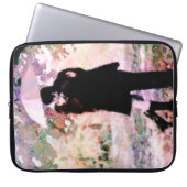 Romantisches Paar in Liebe Küssen im Regen Laptopschutzhülle (Vorderseite)