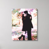 Romantisches Paar in Liebe Küssen im Regen Leinwanddruck (Vorderseite)