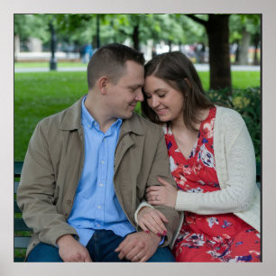 Romantisches Paar Nah zusammensitzen Poster